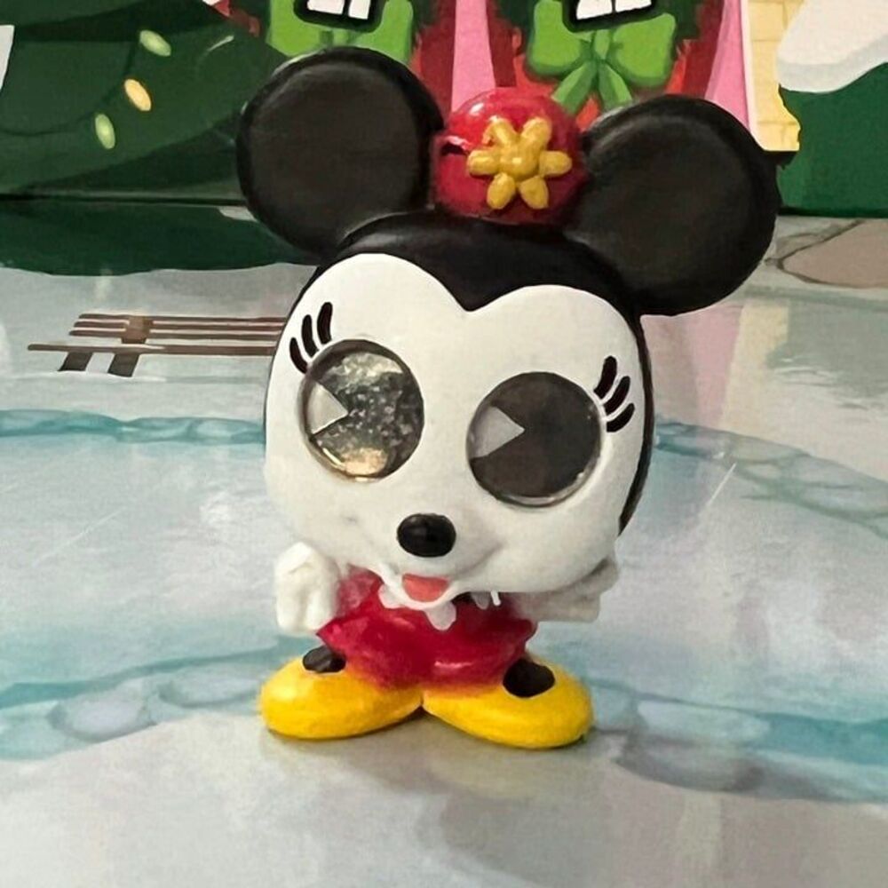 Disney Doorables Series 9 Minnie Mouse 30's